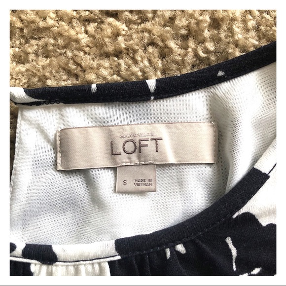 EUC LOFT navy and white floral sleeveless midi🌷 - Picture 4 of 4